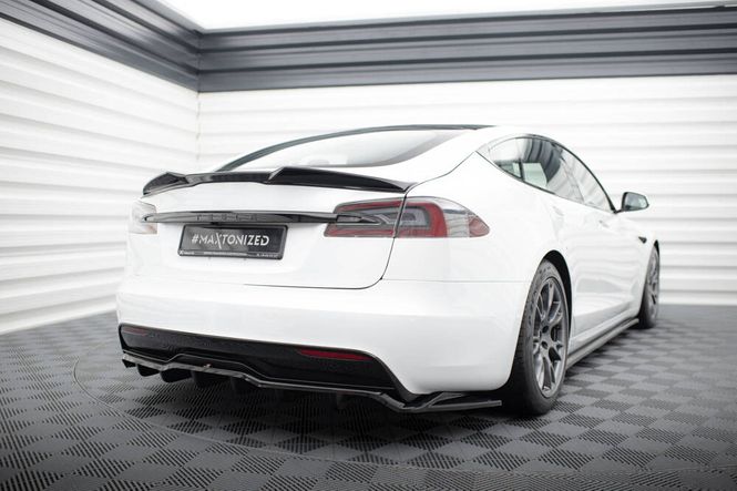 Main Image Rear diffuser / splitter - Tesla Model S Plaid - Maxton ...