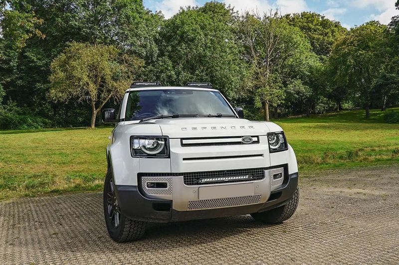 Lazer grillkit til Lander Rover Defender 2020+ (Linear 18)