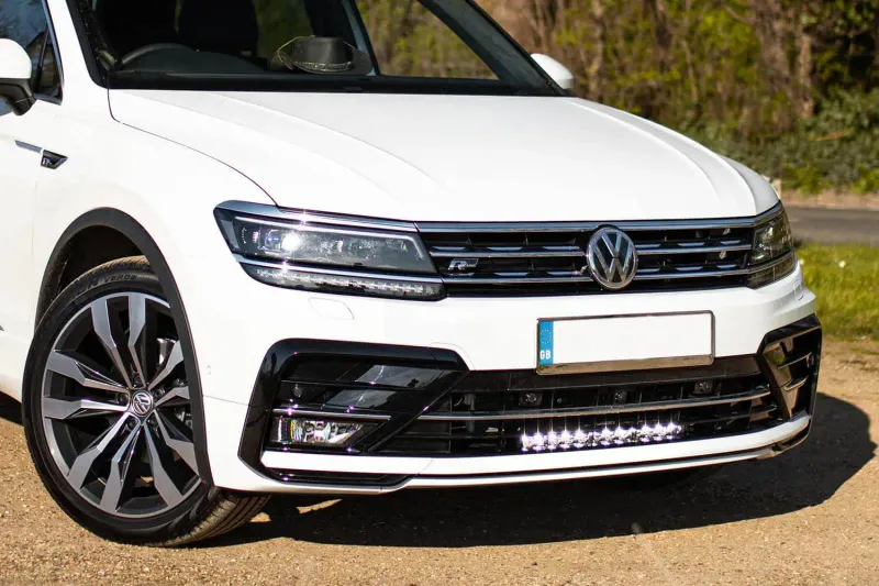 Lazer Volkswagen Tiguan grillbrakett 