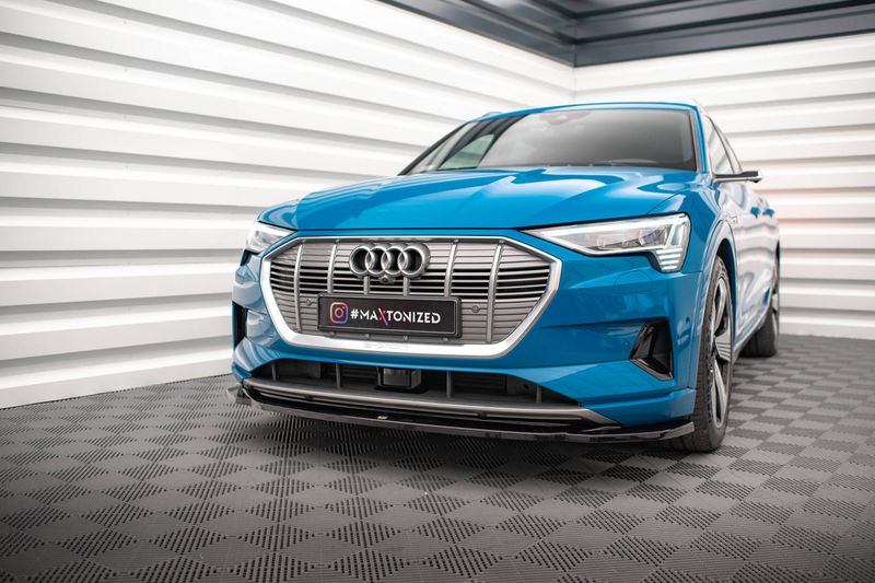 Fremre splitter / spoiler V.1 - Audi e-tron - Maxton Design