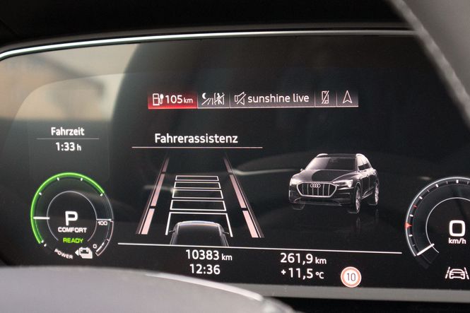 Main Image Adaptiv cruisekontroll (ACC) Audi e-tron 60/55/50
