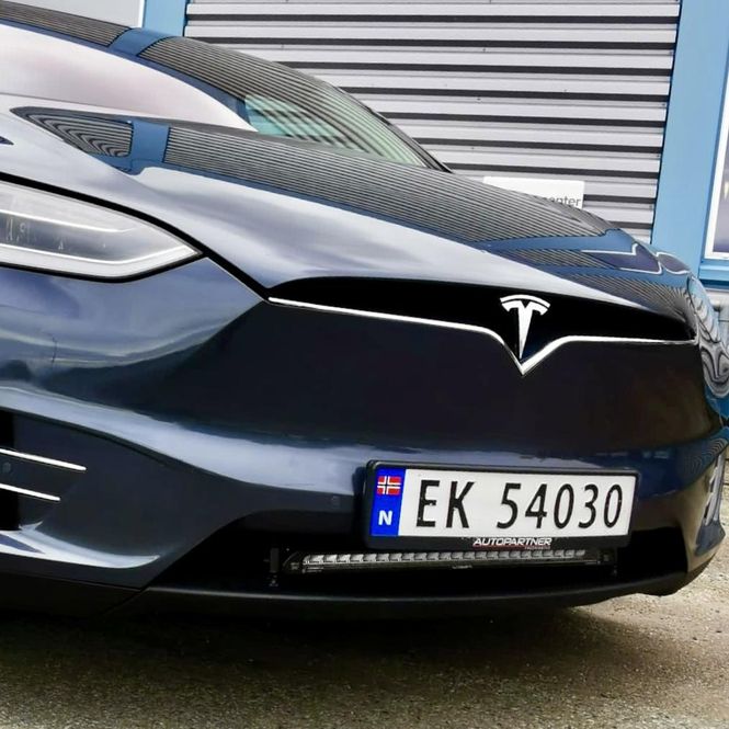 Main Image Lazer Linear 24 Elite - Tesla Model X - extra bright light ...