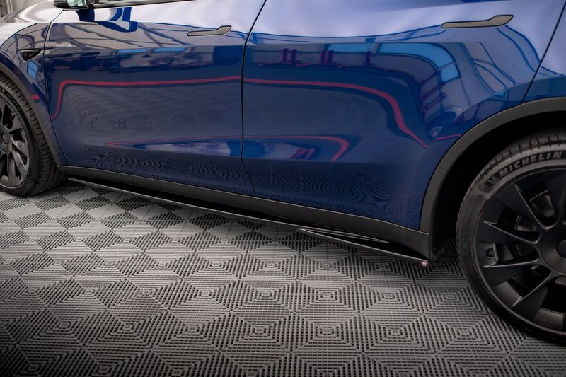 Sideskjørt V.1 - Tesla Model Y - Maxton Design