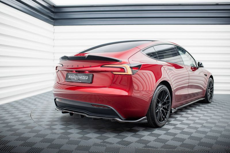 Rear Diffusor/splitter V.2 Tesla Model 3 Highland Maxton Design