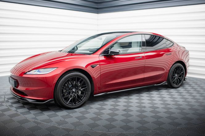 Main Image Side skirt V.1 Tesla Model 3 Maxton Design